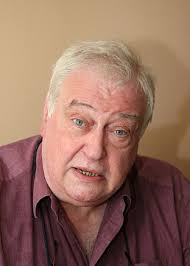 Cops tell shop owner CCTV of Purley robbery "not enough evidence" to  investigate