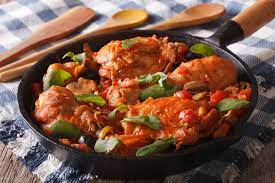 La cena è terminata, ma il pollo che avete preparato no. Riciclare Il Pollo Avanzato 5 Ricette Per Riutilizzare Con Gusto