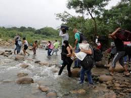 Para llegar a la frontera de brasil hay que cruzar el pueblo de santa elena de uairén, de allí se llega en 20 minutos a la alcabala de la guardia nacional y desde ahí está el lugar donde se encuentran las podemos organizar tours al sur de brasil como una extension de los tours a la gran sabana. Cierre De Frontera Con Venezuela Por El Coronavirus Otras Ciudades Colombia Eltiempo Com