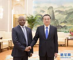 N, government has prioritised the provision of infrastructure and mechanisation support to beneficiaries of restituted and redistributed land. Li Keqiang Meets With Deputy President David Mabuza Of South Africa