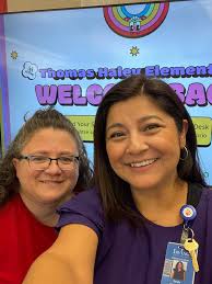 Amanda Mayhew (@mayhewsclass)