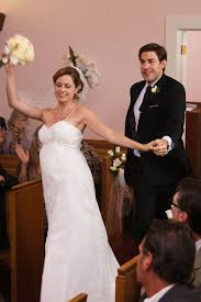Wedding I Ve Seen This Picture All Over But There Has To Be Video Of Jim And Pam Dancing Down The Aisle Lik Jim And Pam Wedding The Office Show The Office