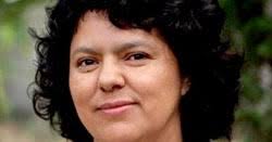 MUJERES QUE HACEN LA HISTORIA