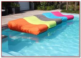 Elegant Matelas Gonflable Plage Decathlon In 2020 Decathlon Outdoor Blanket Outdoor