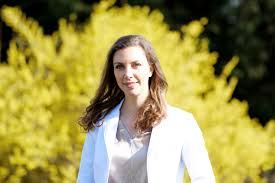 The department of nutritional medicine and integrated medicine offers the effective treatment based on the buchinger fasting method. Dr Verena Buchinger Kahler Buchinger Clinic Bad Pyrmont