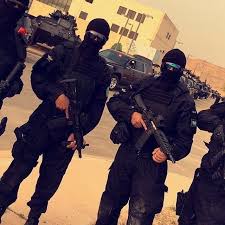 احتفى ضباط اللواء الخاص وضباط الحرس الملكي امس الاول بالفريق عبيد بن غثيث العنزي بمناسبة تعيينه مساعداً لقائد الحرس الملكي، وذلك في حفل بهيج اقيم في قاعة المقصورة للاحتفالات والمؤتمرات بالرياض. Ø§Ù„Ù„Ø§Ù Ù„Ø¯Ù‰ Ø§Ù„Ø­Ø±Ø³ Ø§Ù„Ù…Ù„ÙƒÙŠ Defense Arab Ø§Ù„Ù…Ù†ØªØ¯Ù‰ Ø§Ù„Ø¹Ø±Ø¨ÙŠ Ù„Ù„Ø¯ÙØ§Ø¹ ÙˆØ§Ù„ØªØ³Ù„ÙŠØ­