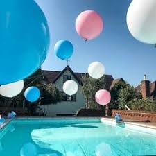 2 taper topped arc's by the pool, and 6 pool floats created a festive area for guest to swim. 23 Pool Balloons Ideas Balloons Pool Pool Party