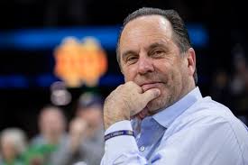 Notre Dame Releases Salaries for Brian Kelly, Muffet McGraw, Mike Brey & Jack  Swarbrick for 2018-19