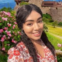 90+ "Leonie" profiles