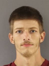 Knox sheriff: Failed car thief leaves 2-year-old son in back seat