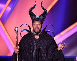 5.0 out of 5 stars great staff for other costumes in addition to maleficent! Michael Strahan Wears Angelina S Maleficent Costume