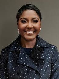 Nicole Humphries's Instagram, Twitter & Facebook