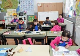 Maybe you would like to learn more about one of these? Scoala La Minim Singura Scoala Din Cetariu Cu Predare In Limba Romana