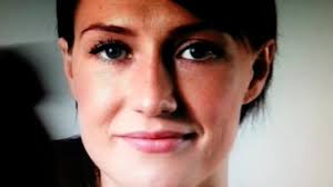 Even fatherhood and a move to the boring country go well, until carmen gets breast cancer. Carice Van Houten A Woman Goes To The Doctor Youporn Red