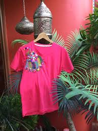 In this short video tutorial you will learn how to make a diy embroidered shirt using a printed pattern transfer. Hand Embroidery Embroidery Designs For Shirts Girls