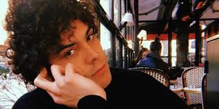Gregory lemarchal, sos d'un t. Biopic De Gregory Lemarchal Tout Savoir Sur Mickael Lumiere L Acteur Qui L Incarne Mce Tv