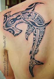 Black And White Hammerhead Shark Tattoo Pin De Jennifer Evans Em Tattoo Tatuagem Maori Tatuagens Tatuagem Mascolina