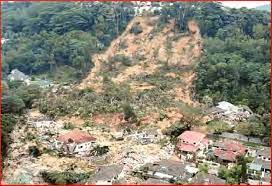 Kajian ini meninjau kembali fenomena tanah runtuh bukit antarabangsa, iaitu kawasan perbukitan di ampang jaya yang telah mengorbankan 65 nyawa pada sekitar tahun 1990 hingga 2010. Overall View Of The Bukit Antarabangsa Landslide Download Scientific Diagram
