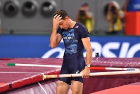 After 20 years renaud lavillenie from france set a new world record in the pole vault clearing 6.16m on 15th february acteur: Athletics Lavillenie Rues Stupid Things After Missing Final Reuters