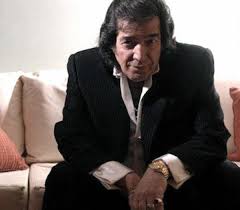 Si deseas es pasar momentos agradables escuchando buena. Cacho Castana Al Inadi Lo Denuncian Por Banalizar Pagina12