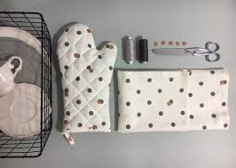 Torchon Et Gant De Cuisine Tuto Couture Pour Apprendre A Coudre Gant De Cuisine Coudre Tuto Tuto Couture