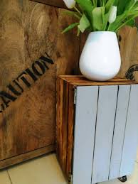 Ich Freue Mich Den Jungsten Neuzugang In Meinem Etsy Shop Vorzustellen Beistelltisch Flurschrank Telefontisch Nac Holzkisten Regal Mit Turen Nachtschrank