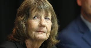 Departing school board trustee slams incoming member who backed book removal