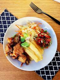 Restaurante "El Pulgarcito Salvadoreño"