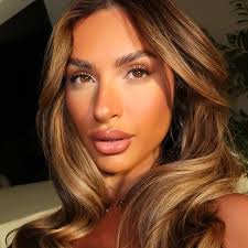 MALLORY ROSE 🌹 (@mallorymarroquin) • Instagram photos and videos