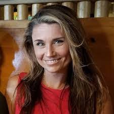 Renee Blissett's Instagram, Twitter & Facebook