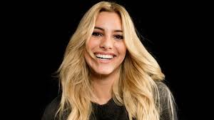 Since 2019, lele pons' net worth is roughly $3 million bucks. Lele Pons Age Height Net Worth Parents Dating Boyfriend Instagram Wikiramp