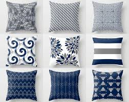 Maybe you would like to learn more about one of these? Browse Unique Items From Hlbhomedesigns On Etsy A Global Marketplace Of Handmade Vintage A Cojines Para Sala Cojines Decorativos Para Sala Cojines De Colores