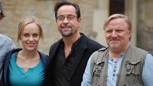 Karl friedrich boerne are the lead protagonists of the german television series, tatort münster. Tatort Munster Gott Ist Auch Nur Ein Mensch Podcast Verfugbar