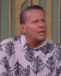 JAJAJAJAJAJA 😂😂😂😂 el ÚNICO contenido que ha dado Carlos en TODA LA  TEMPORADA ! Amé la contestación de Adame 😂😂😂