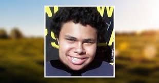 Alyssa Pugsley's Instagram, Twitter & Facebook