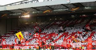 Wie bei allen internationalen spielen wurde auch bei diesem finale das stadion seitens der uefa als fußball arena münchen bezeichnet, da der verband als mieter und veranstalter und die allianz keine werbepartner waren. Fc Liverpool Fans Stimmen Fur Stehplatze In Anfield German Site