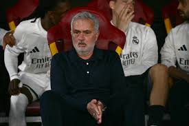 Mourinho: “The cat is out of the bag with the federation” — Managing Madrid