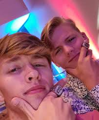 Theron Bishop (@TheronVette)