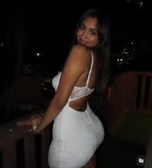 Ass queen : rDesi_NRIs