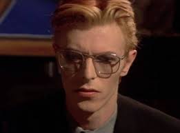 Gotham Fans, this is Thomas Jerome Newton (played by David Bowie) in The  man who fell to Earth. Does he look familiar to you?