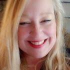 Maureen Nigro's Instagram, Twitter & Facebook