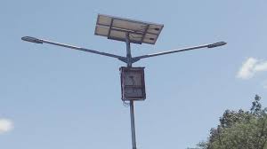 Dalam arsitektur, ruang terbuka yang dikelilingi bangunan ini dikenal dengan sebutan courtyard. Ada 50 Aki Dan Baterai Lampu Solar Cell Di Tts Dicuri Pos Kupang