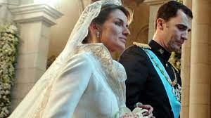 Das hochzeitskleid ist für die braut der wohl wichtigste bestandteil der hochzeit. Meghan Markle Lady Di Und Co Das Sind Die Teuersten Royals Brautkleider Aller Zeiten News De
