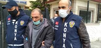 İçişleri bakanı süleyman soylu konya'da aynı aileden 7 kişinin öldürülmesi olayındaki ırkçılık iddiaları hakkında açıklama yaptı. Konya Da 3 Kisiyi Olduren Supheli Tutuklandi