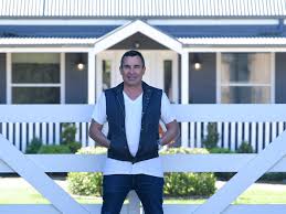 The hairdresser worked for three days while infectious, with anyone who attended joh bailey salon in double bay on june 17, june 18 and june 19 between 8am and 5pm now considered close contacts. Hairdresser To The Stars Joh Bailey Lists Southern Highlands Estate Realestate Com Au