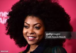 418 Amanda Henson Stock Photos, High-Res Pictures, and Images