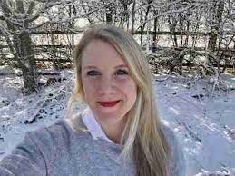 Anne Conway as a Priority Monist: A Reply to Gordon-Roth