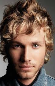 When picking cool short men's hairstyles, most guys opt to get a fade, undercut or shaved sides for a masculine cut on the sides and back. Wavy Shaggy Hairstyle Men Novocom Top
