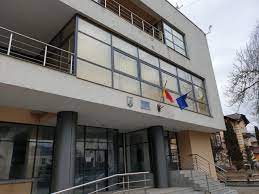 Date de contact judecatoria vatra dornei. JudecÄƒtoarea Care SpulberÄƒ Mituri VÄƒ Rog SÄƒ VÄƒ ApropiaÈ›i VÄƒ Ascult