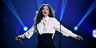 I think this is maybe new zealand slang. Lorde Delays New Album After Dog S Death Paper